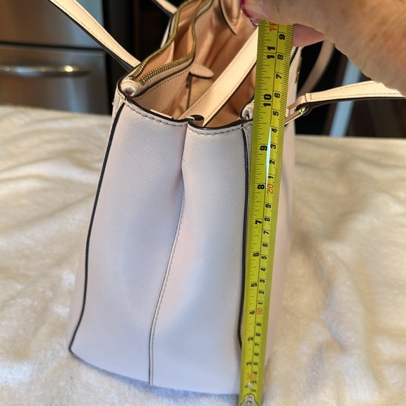 GORGEOUS KATE SPADE BAG❣️❣️❣️ - Picture 10 of 12